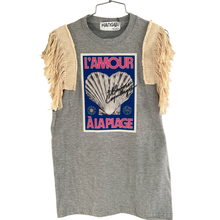 Cargar imagen en el visor de la galería, L’amour T-shirt
