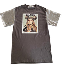 Cargar imagen en el visor de la galería, T-SHIRT GIGI CHAOS
