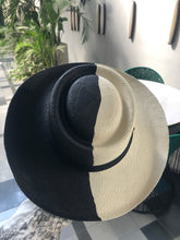 Cargar imagen en el visor de la galería, Sombrero RIVIERA

