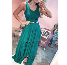 Cargar imagen en el visor de la galería, VESTIDO VERDE OLANES RENTA
