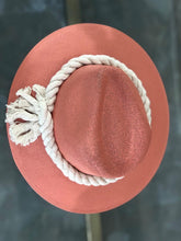 Cargar imagen en el visor de la galería, SOMBRERO AKUMAL
