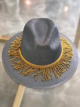 Cargar imagen en el visor de la galería, SOMBRERO NIZUC
