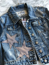 Cargar imagen en el visor de la galería, INTERVIEW denim jacket
