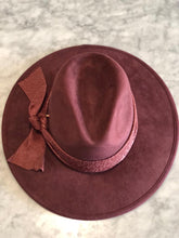 Cargar imagen en el visor de la galería, SOMBRERO ODISEA

